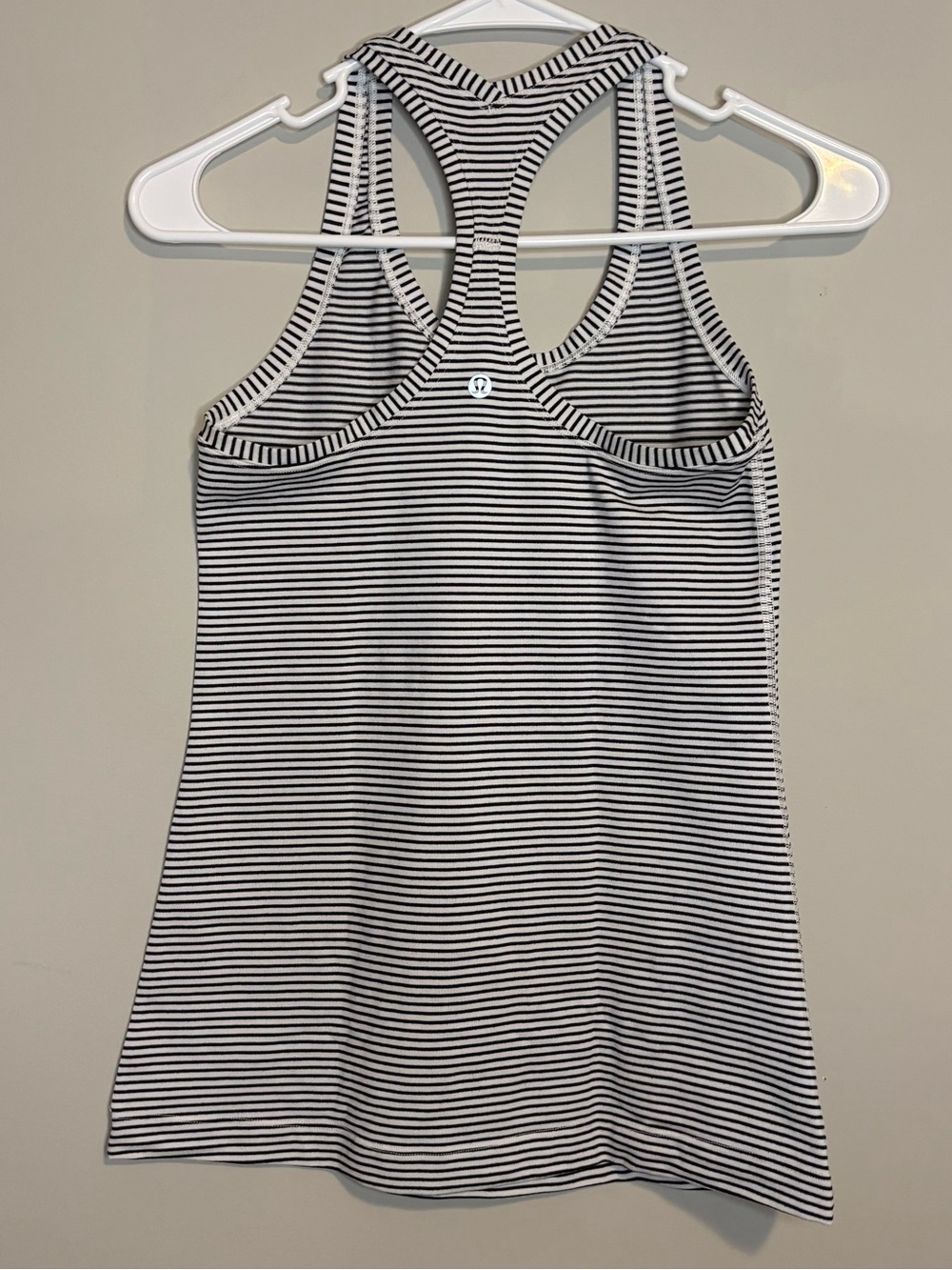 Lululemon Striped Racerback Tank Top - Black & White - Size: 6 - Picture 2 of 2